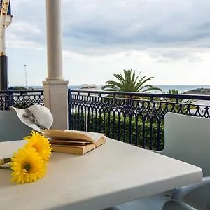 Oura Sunrise Ii - Sea View & Oura & Location Apartment