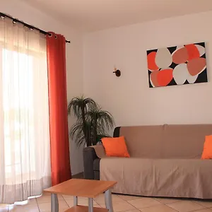 Dinita Apartamento
